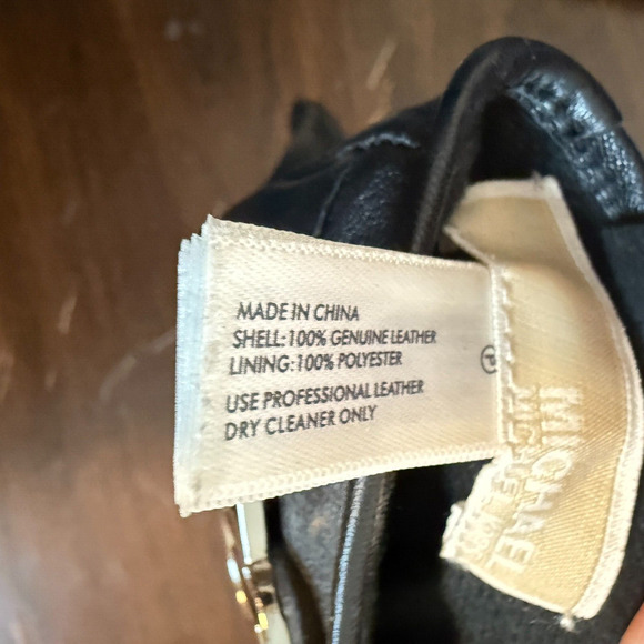 Michael Kors Gloves Womens XS Black Leather Silver Hardware Casual - Picture 9 of 10